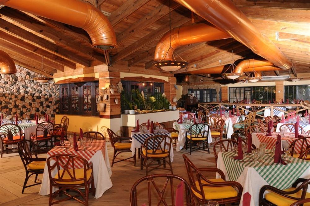 Coral Costa Caribe Beach Resort Juan Dolio Exterior foto